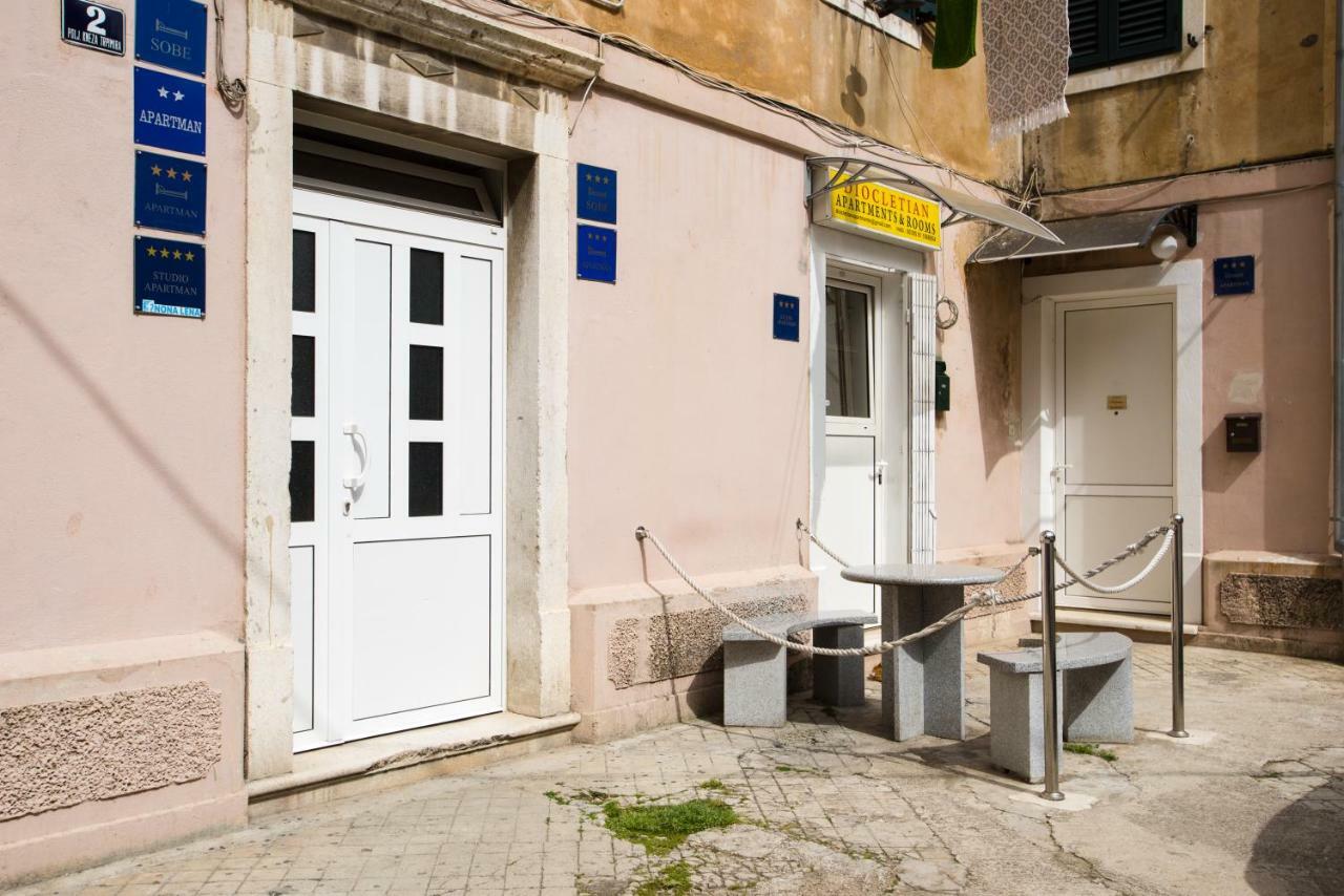 Nona Lena Studio Appartement Split Buitenkant foto